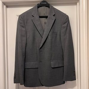 Like new, worn once: Jos A Bank traveler sport coat size 42 Short